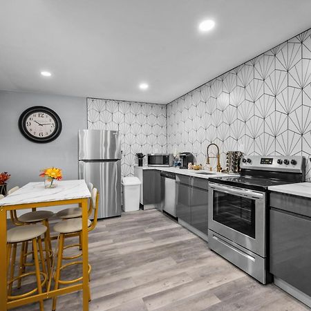 Modern 2Br City Center Getaway With Free Park Houston Dış mekan fotoğraf
