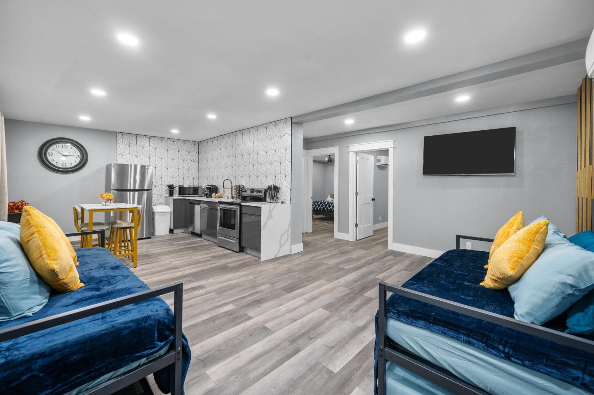 Modern 2Br City Center Getaway With Free Park Houston Dış mekan fotoğraf